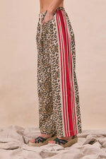 BiBi Leopard Print Pants with Side Contrast and Tucking Welt Pocke