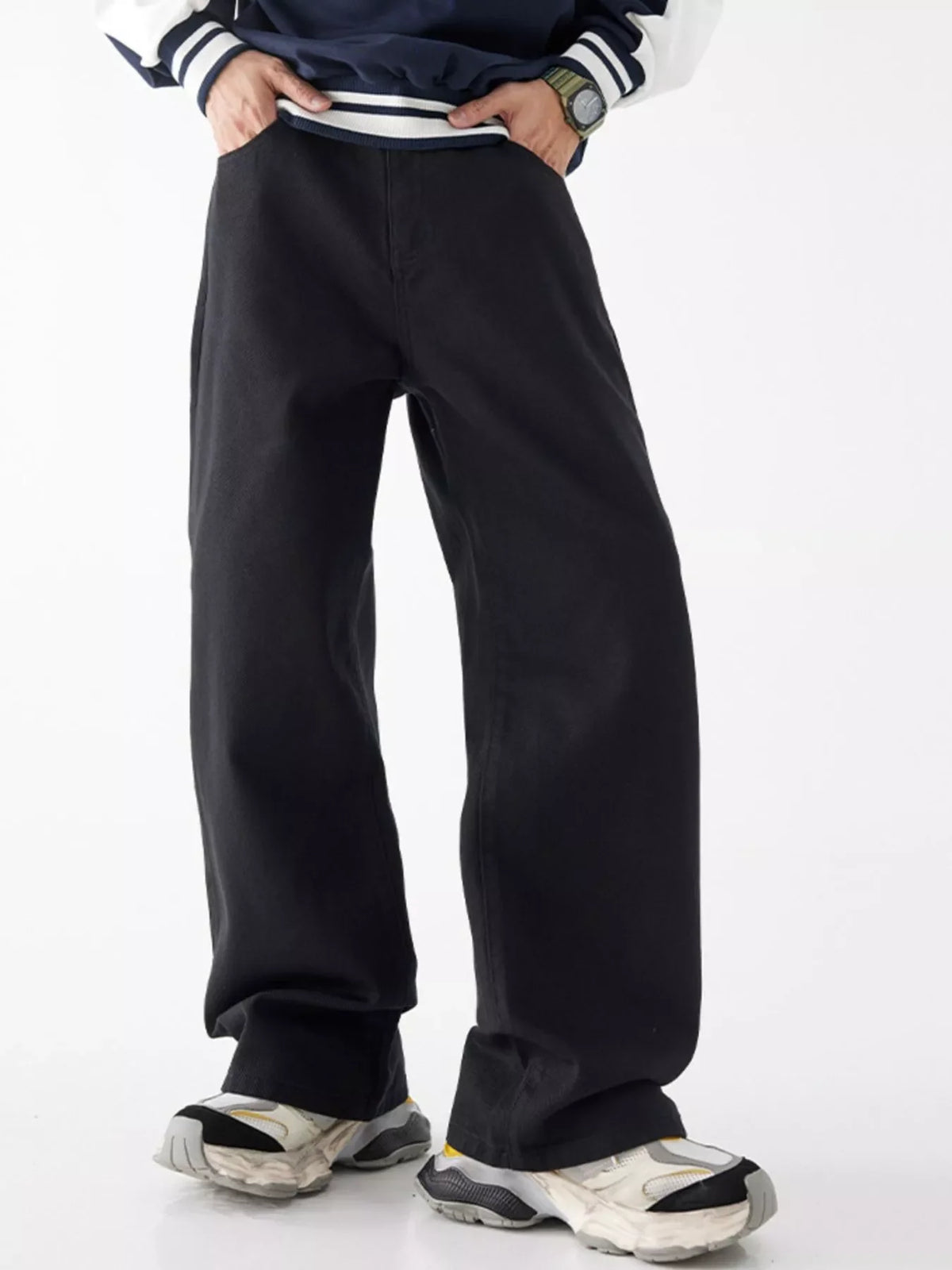 Men's Wide Leg Jeans with Pockets