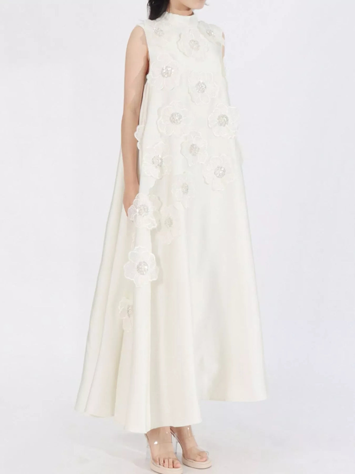 Floral Embellished Sleeveless Maxi Dress