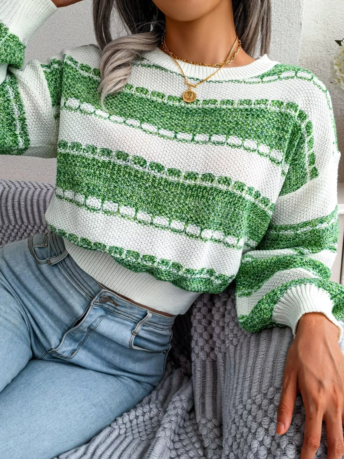 Color Block Round Neck Cropped Sweater