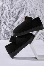 Letter M Suede Round Toe Slippers