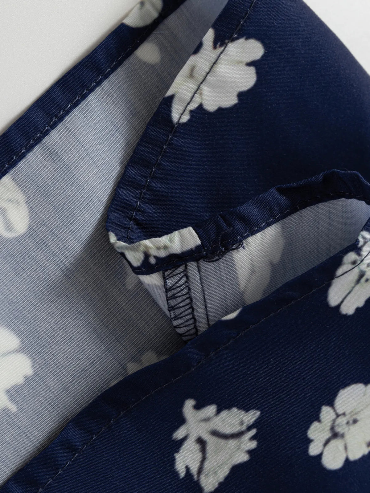 Floral Print Half Sleeve Contrast Trim Blouse
