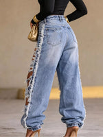 Distressed Loose Fit Jeans