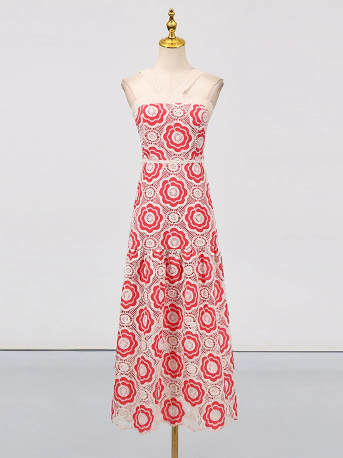 Lace Sleeveless Tiered Midi Dress