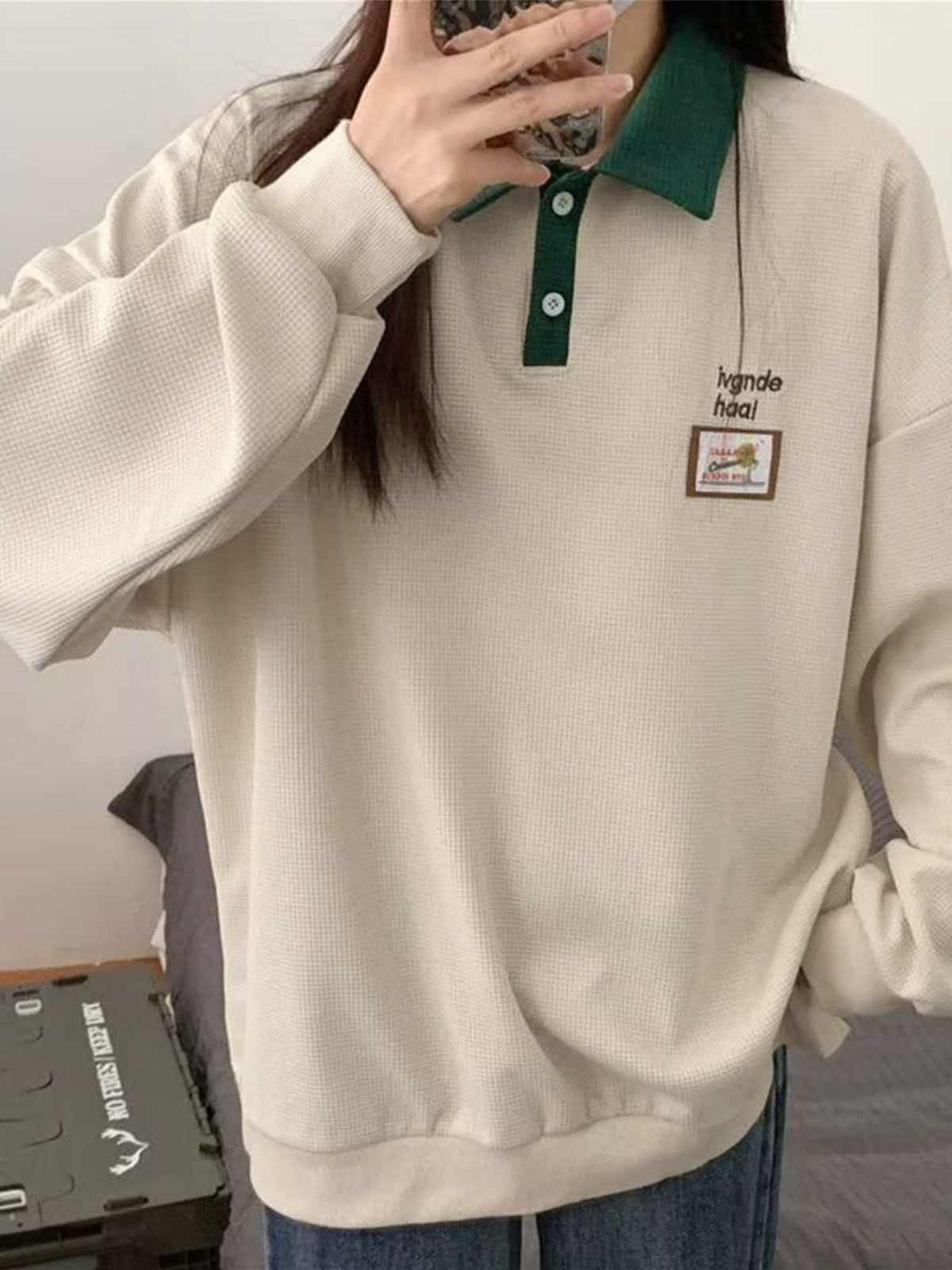 Contrast Collar Dropped Shoulder Sweatshirt