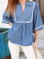 Collared Neck Contrast Trim Balloon Sleeve Blouse