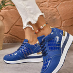 Lace Up Round ToeSneakers
