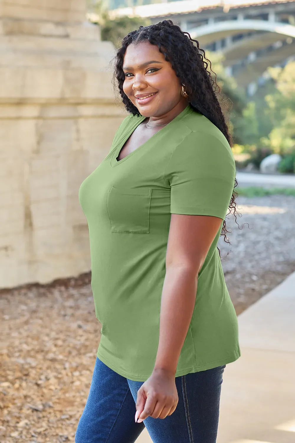Basic Bae Bamboo Full SizeV-Neck Short Sleeve T-Shirt