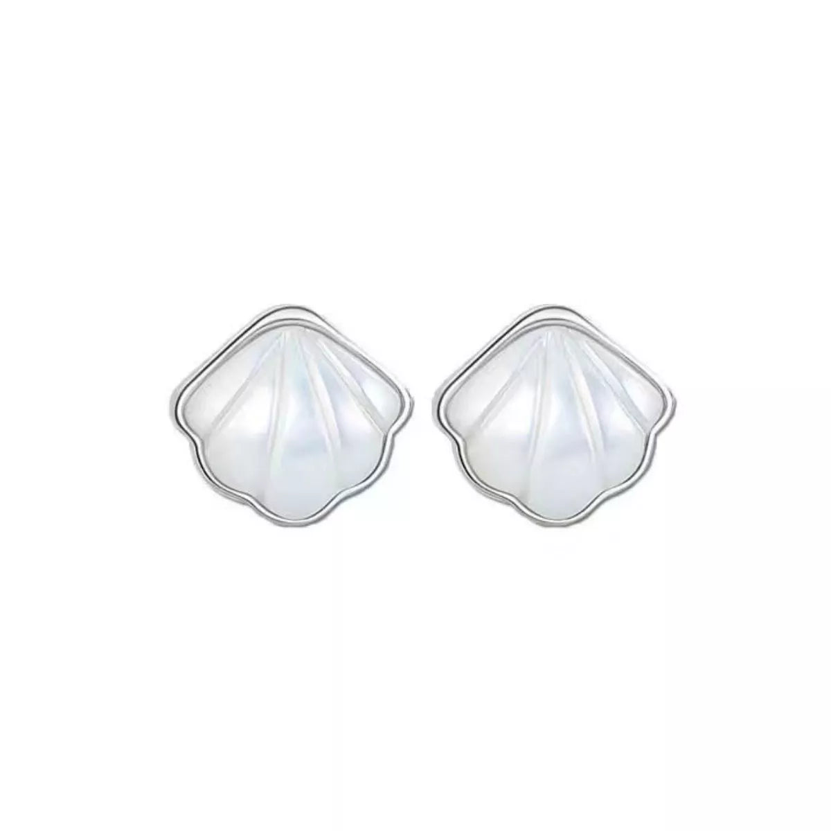 925 Sterling Silver Shell Stud Earrings