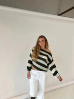 Jaida Loose Striped Pullover Sweater for Cozy Fashion