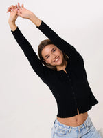 Kalani Slim Thin Sweater Lightweight Stylish