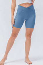 Slim Fit V-Waistband Sports Shorts - Ladyez