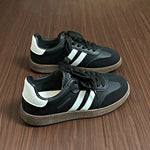 Side Striped Lace Up Round Toe Sneakers