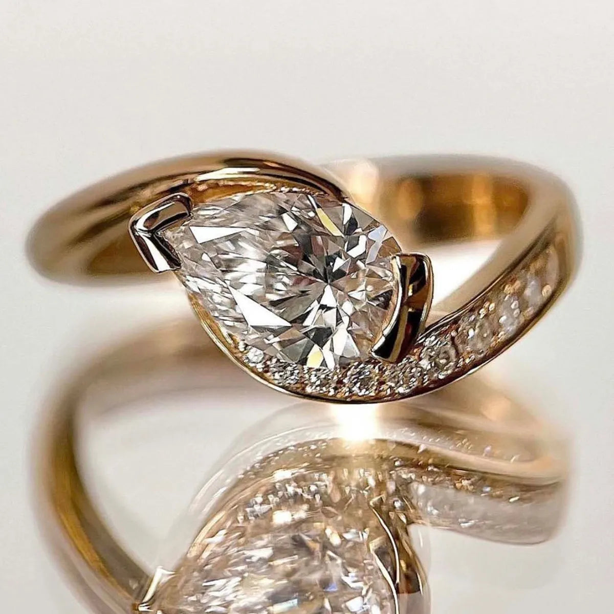 1.5 Carat Moissanite 925 Sterling Silver Ring - Ladyez