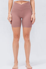 Slim Fit V-Waistband Sports Shorts - Ladyez