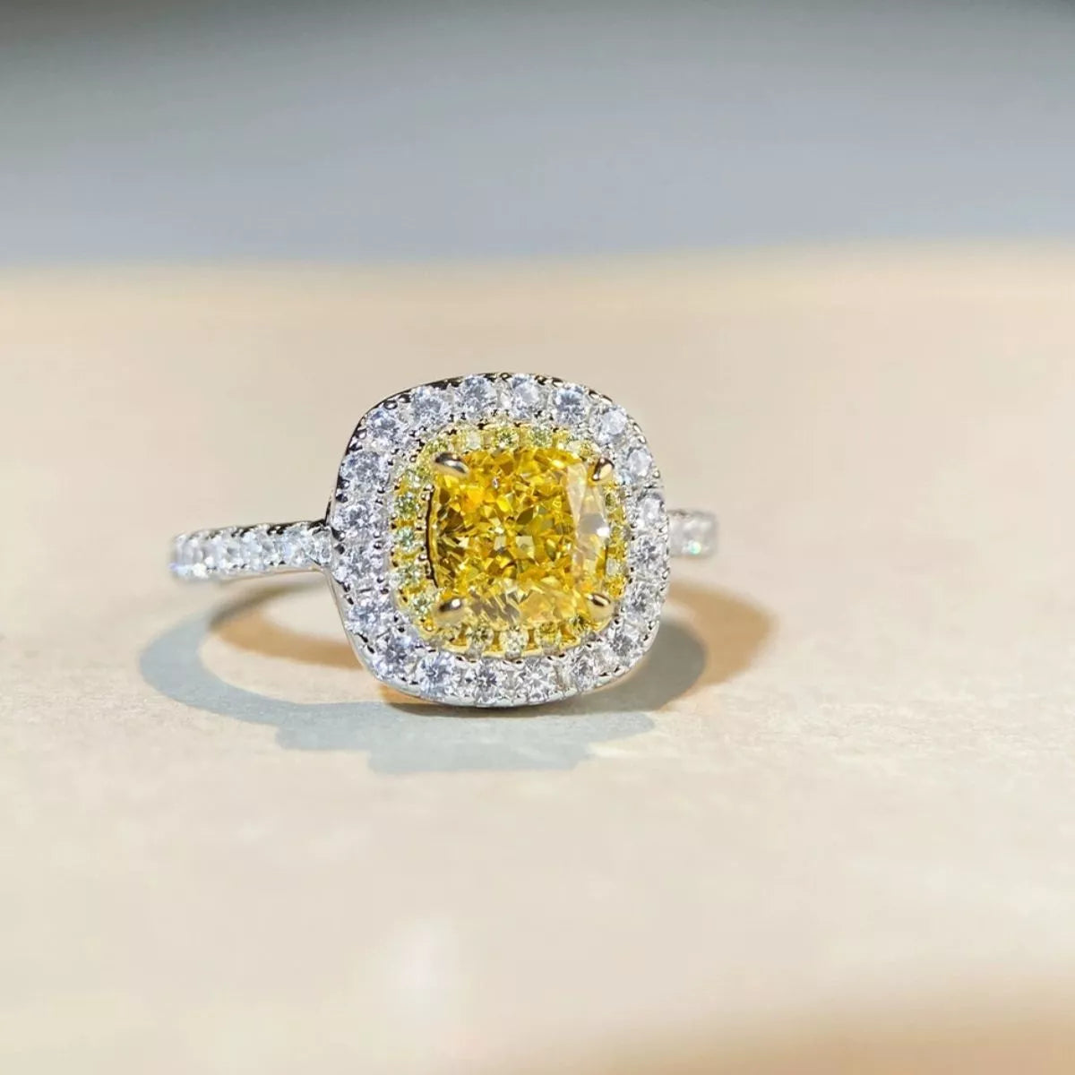 925 Sterling Silver Zircon Cushion Cut Ring