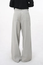 Wide Leg Jeans with Pockets
