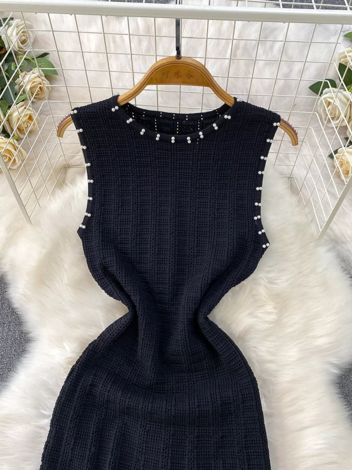 Textured Knit Sleeveless Midi Dress