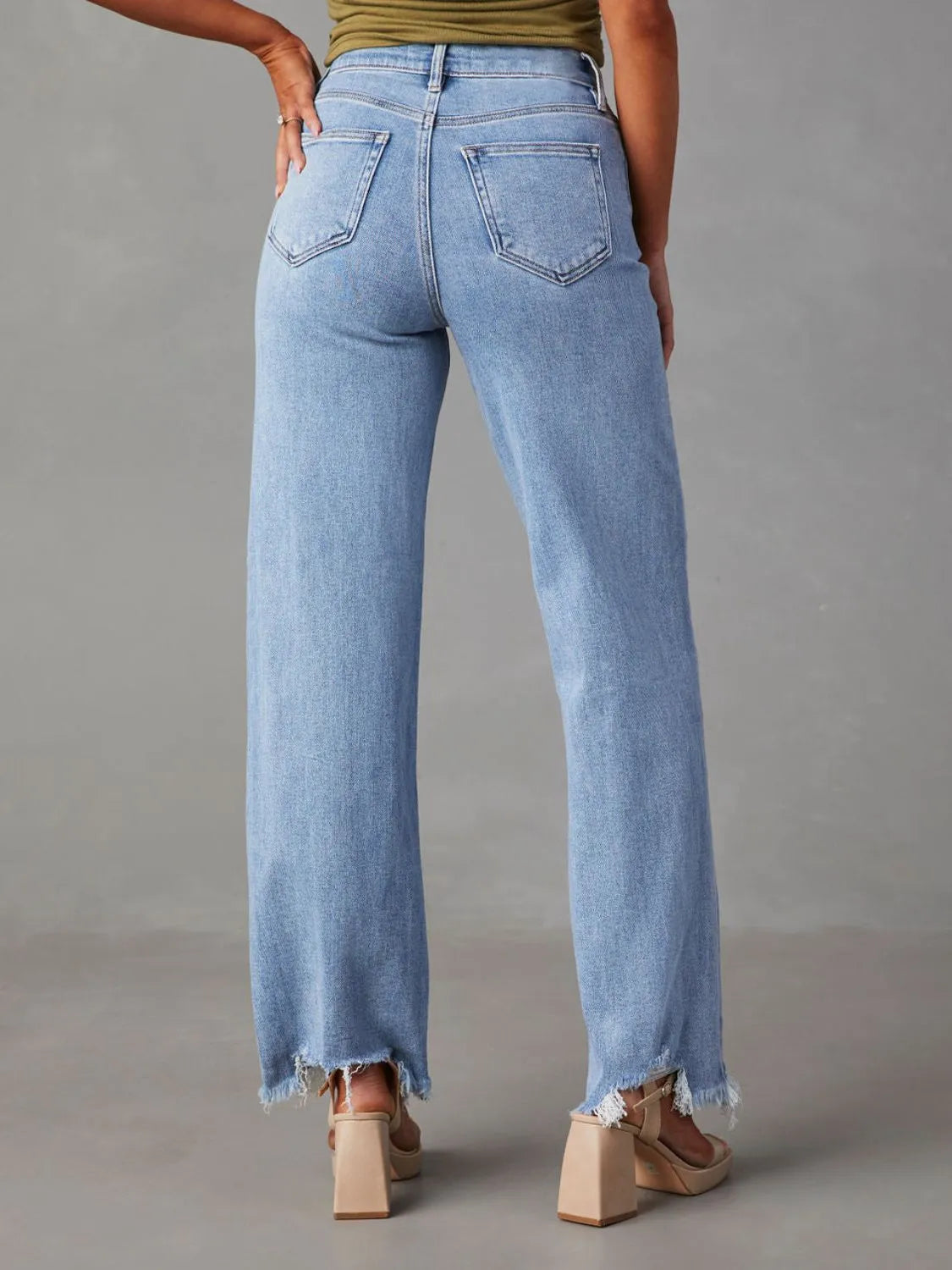 Raw Hem Loose Fit Jeans