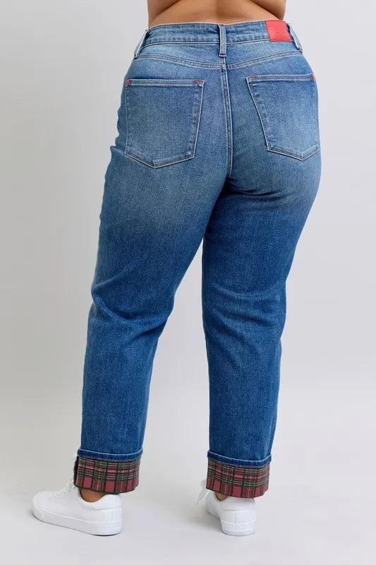 Judy Blue Full Size Mr Plaid Print Cuff Bf Jeans Plus Size - Ladyez