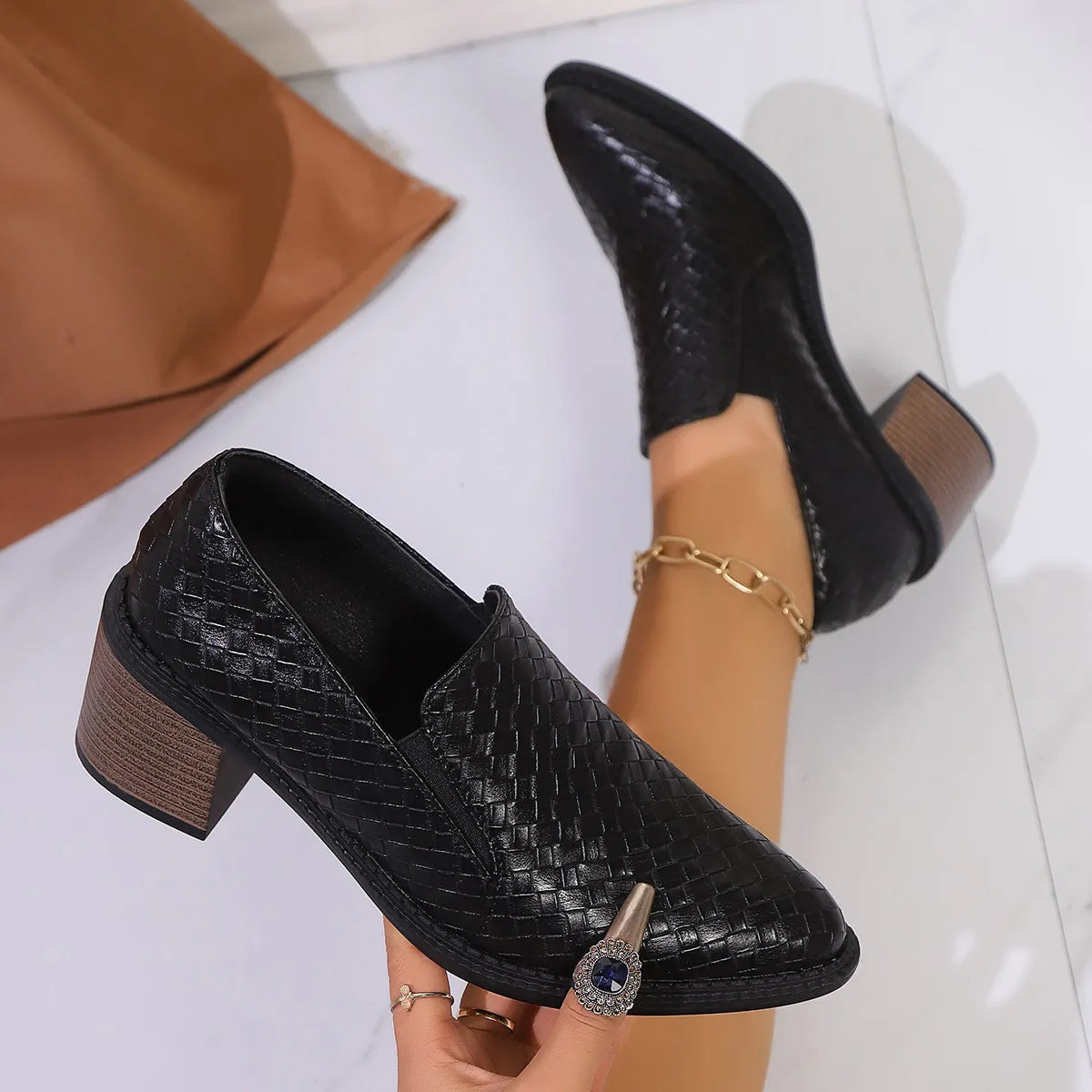 Point Toe Block Heels Pumps - Ladyez
