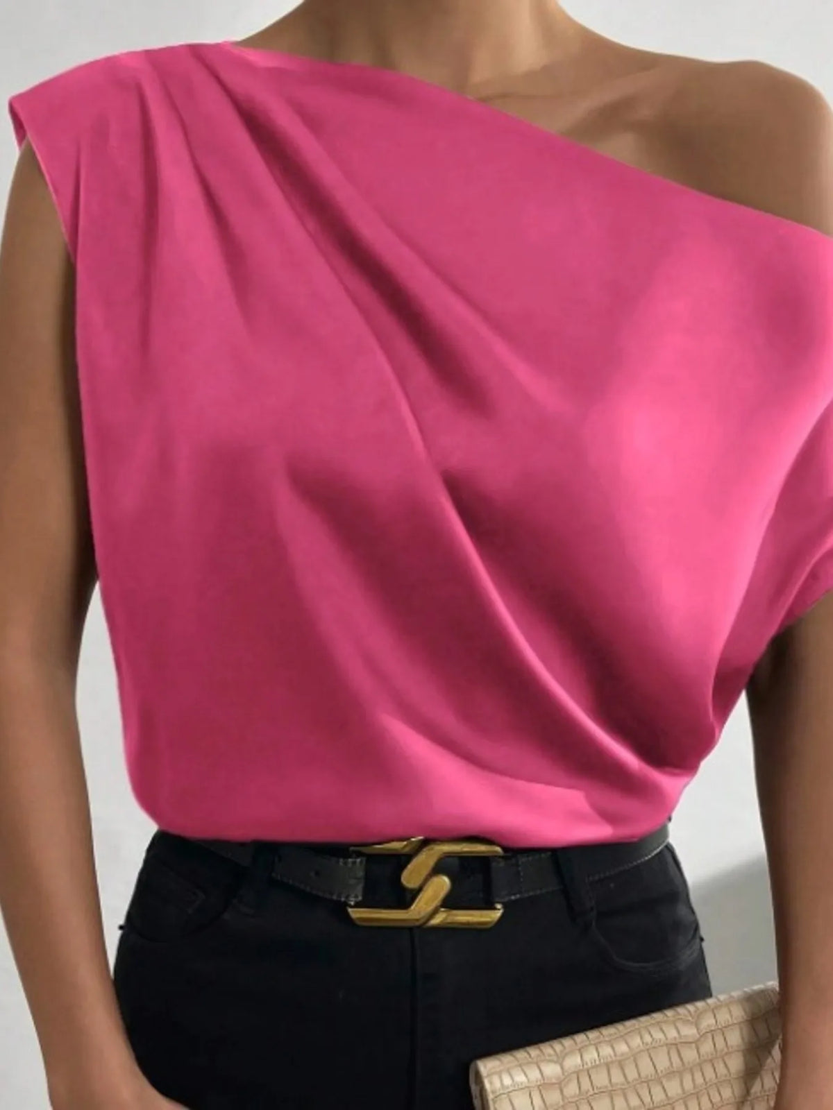 Asymmetrica One-Shoulder Draped Blouse - Ladyez
