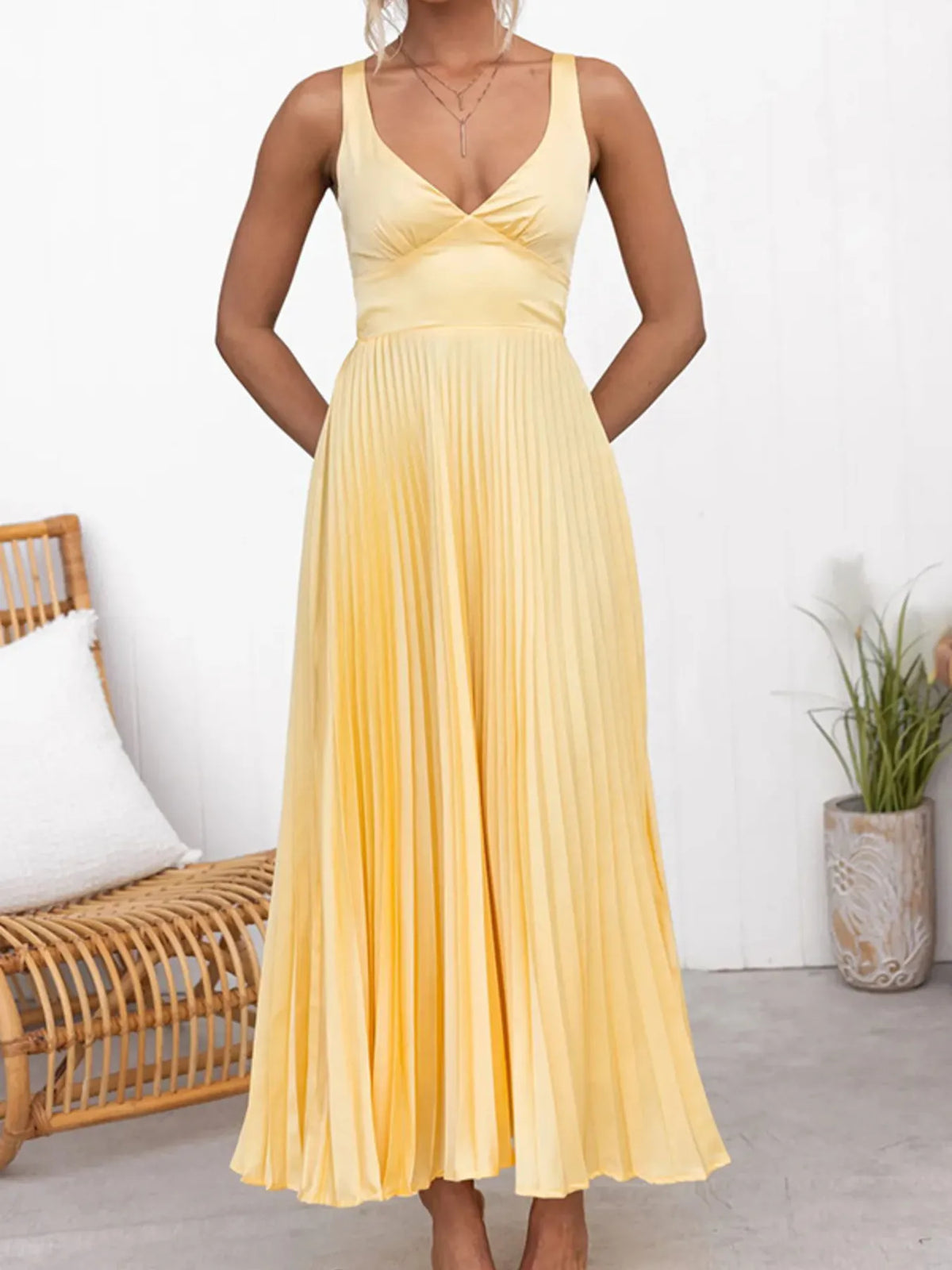 Pleated V-Neck Sleeveless Maxi Dress - Ladyez