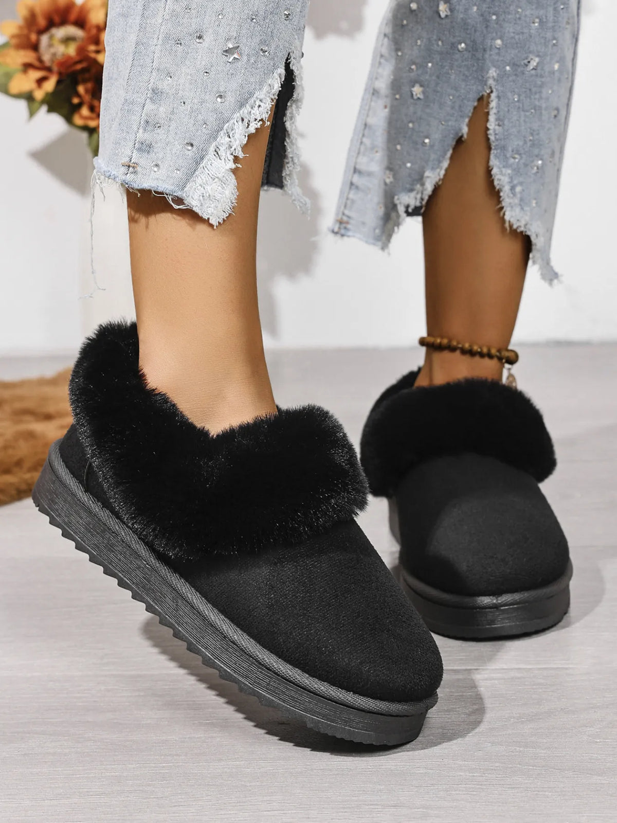 Cozy Winter Fur-Lined Ankle Boots - Ladyez