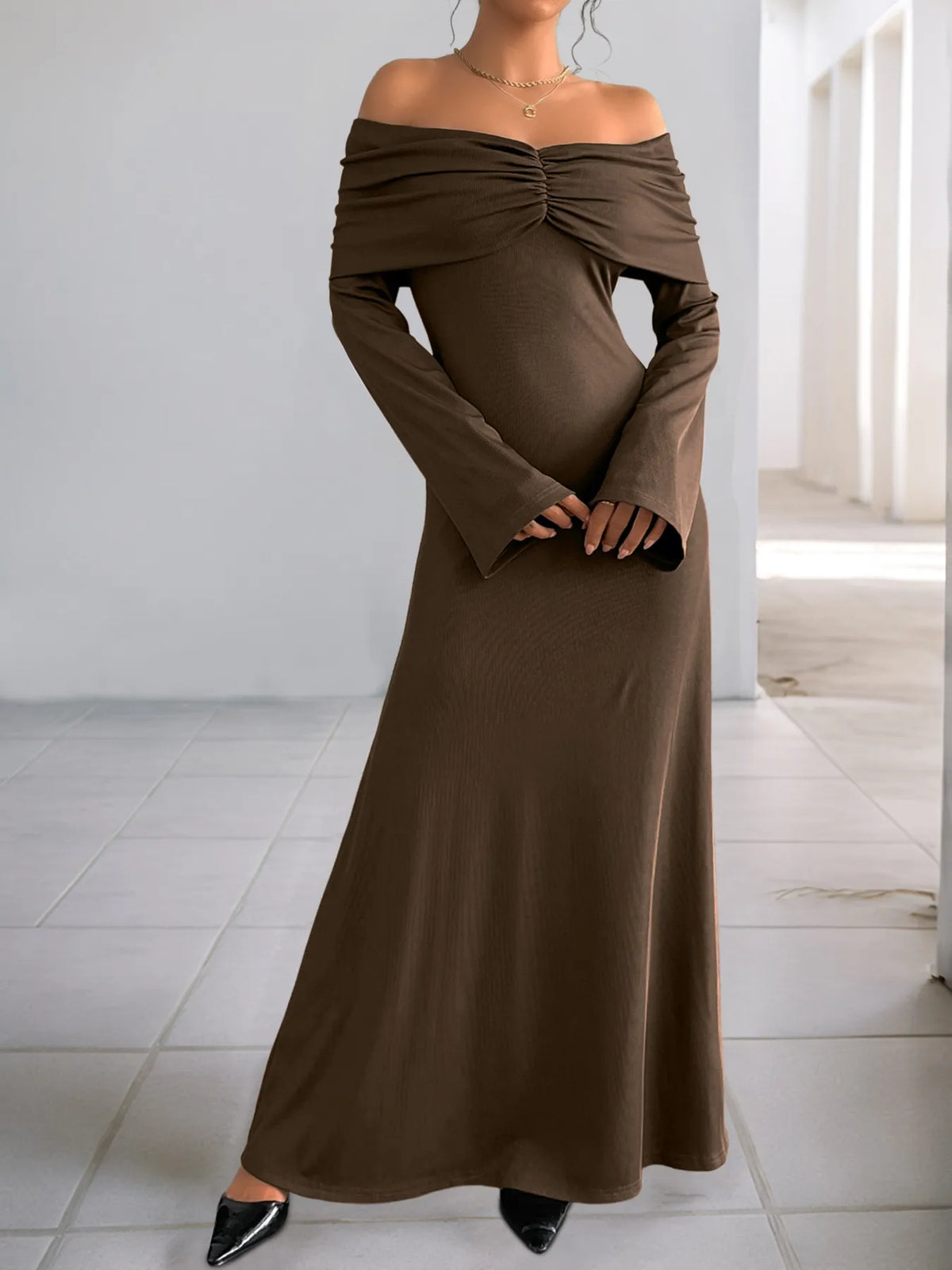 Off-Shoulder Long Sleeve Bodycon Maxi Dress - Ladyez