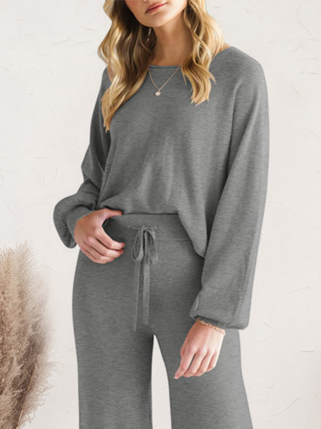 Long Sleeve Lounge Top and Drawstring Pants Set - Ladyez