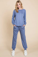 Super Lady Round Neck Raglan Sleeve Top and Pants Lounge Set - Ladyez