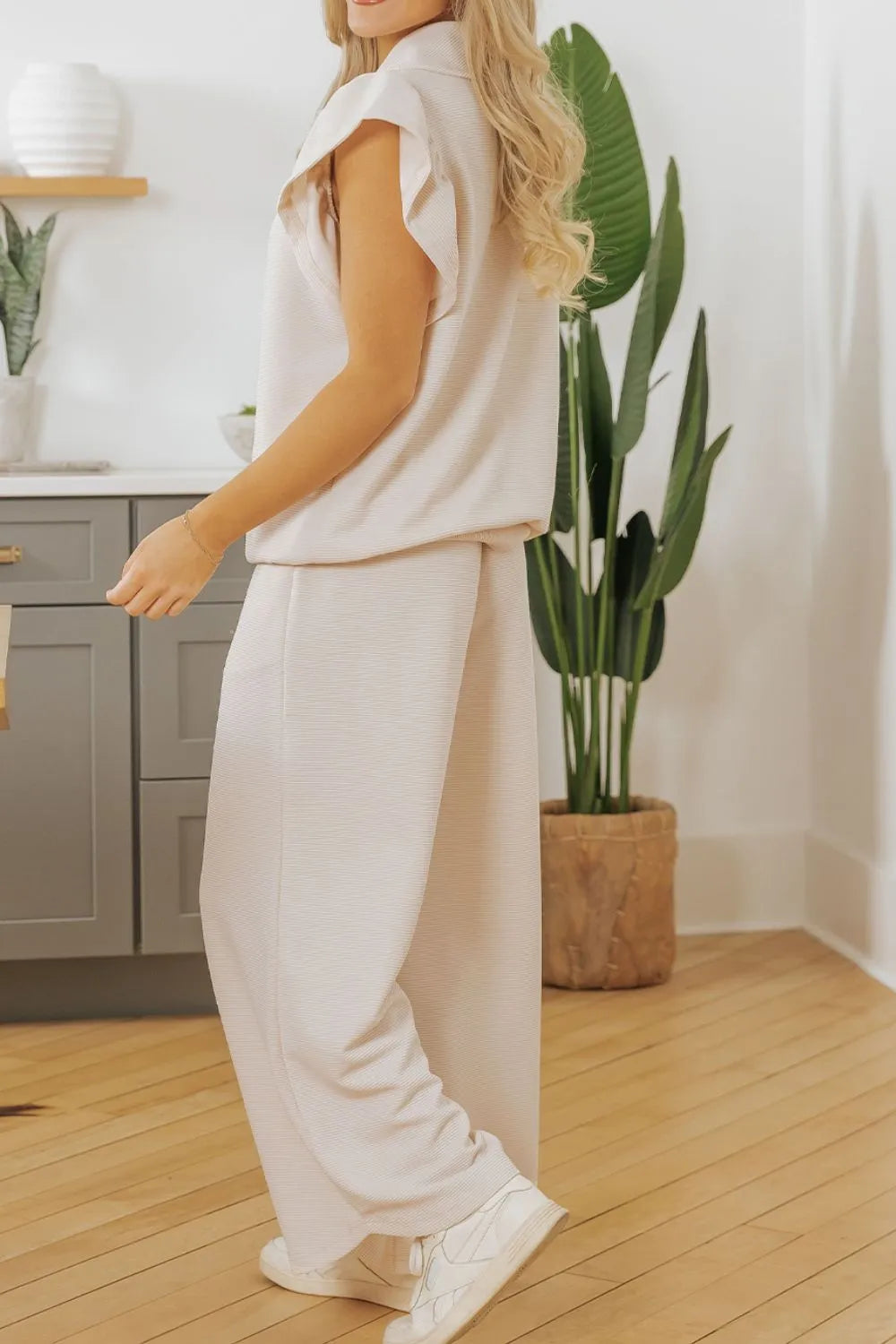Textured Ruffled Sleeve Zipped Top and Wide Leg Pants Set