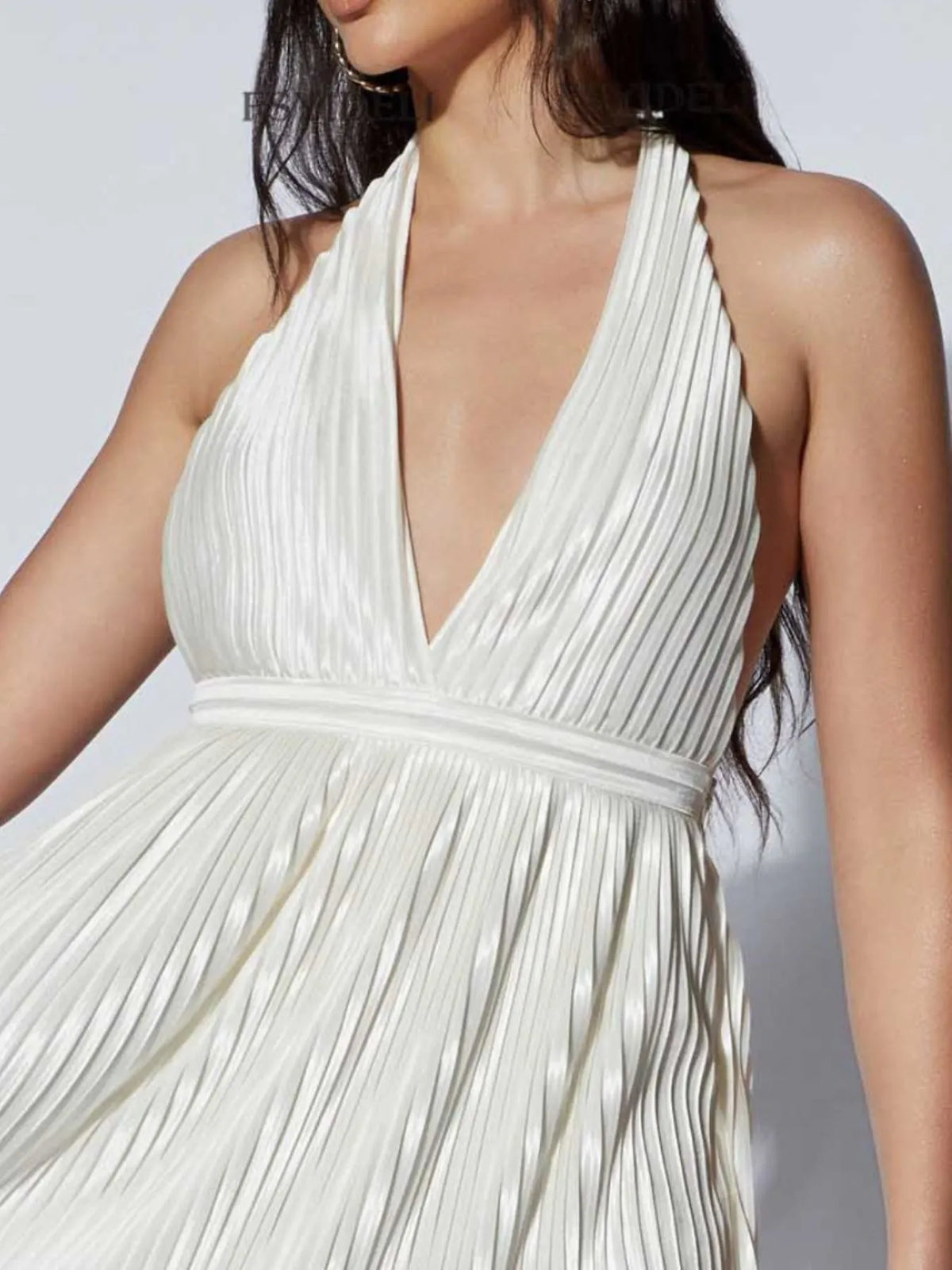 Pleated Halter Neck Mini Dress - Ladyez