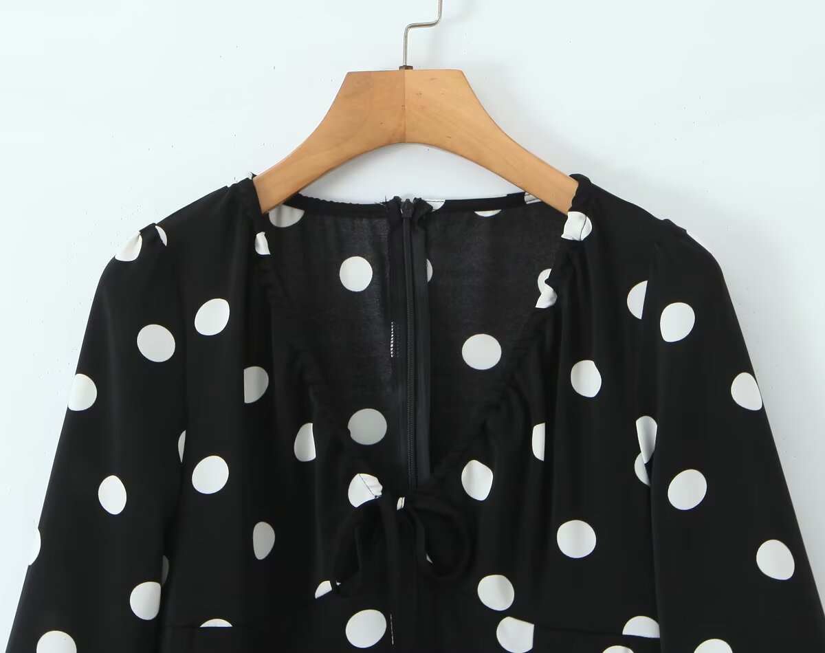 French Retro Dots Dress Women Holiday V neck Slim-Fit Flared Sleeves Slimming A line Dress