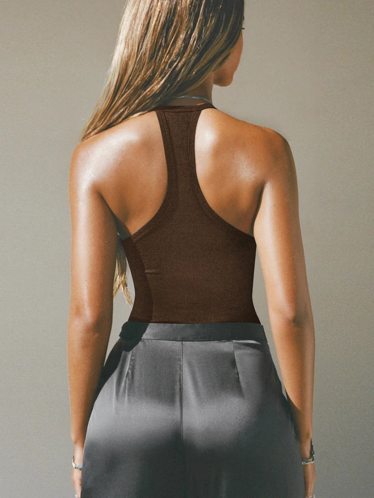 Cutout Ribbed Tank Top - Ladyez