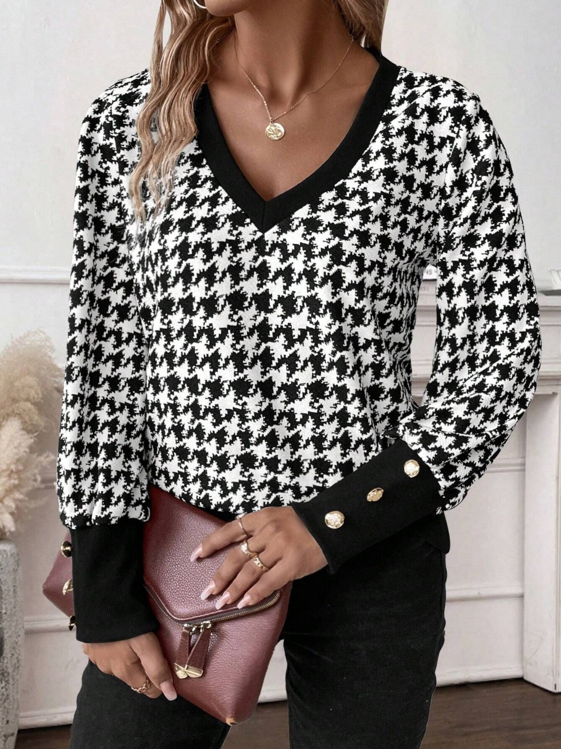 Houndstooth V-Neck Long Sleeve T-Shirt - Ladyez