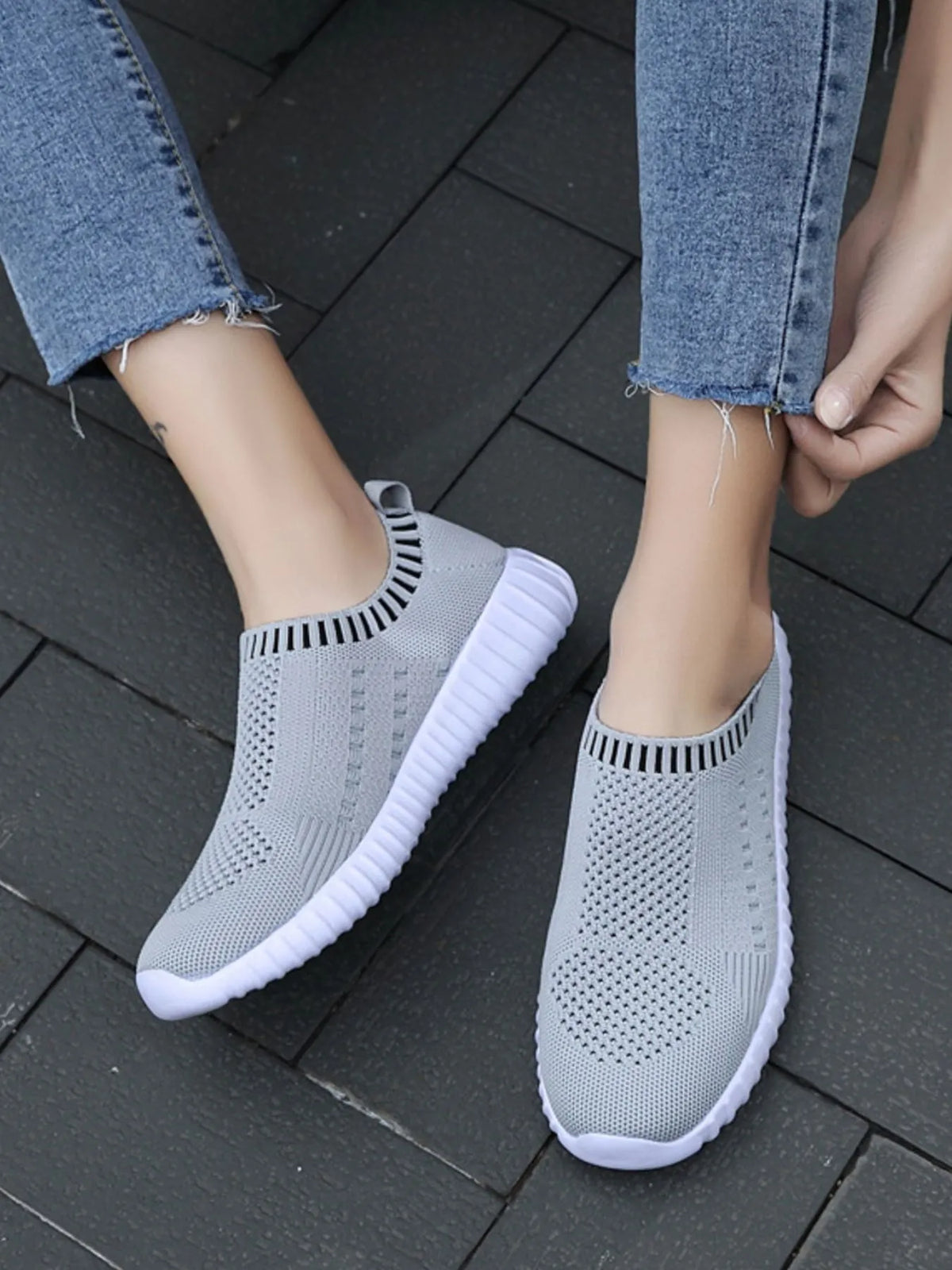 Breathable Mesh Round Toe Slip-Ons - Ladyez