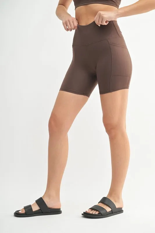 MONO B Venice Cloud Light Sculpt Biker Shorts - Ladyez