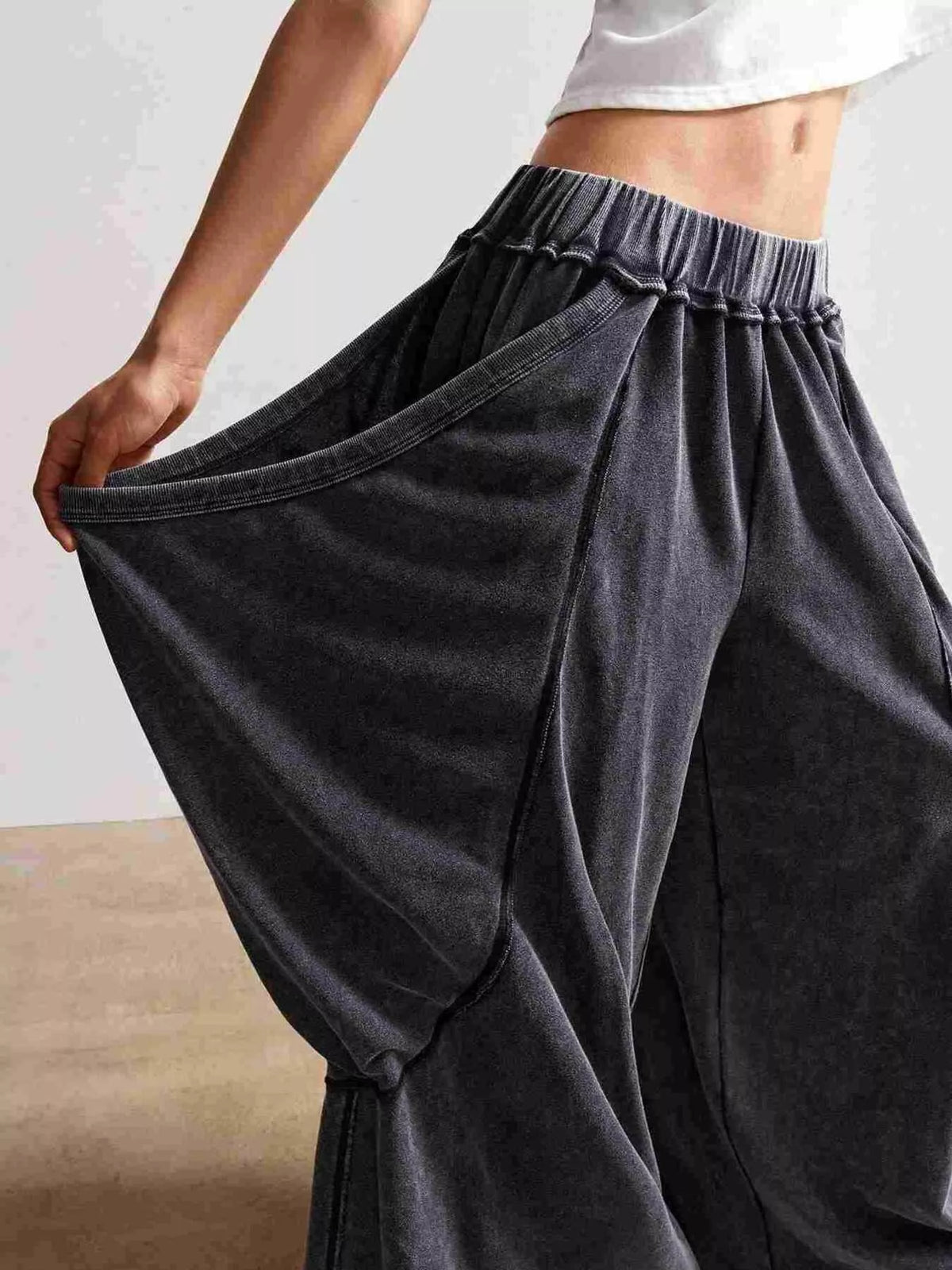 Oversized Wide-Leg Harem Pants