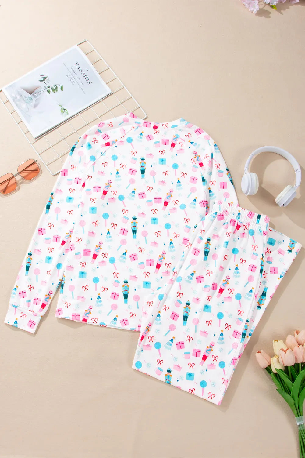 Printed Round Neck Long Sleeve Top and Pants Lounge Set - Ladyez