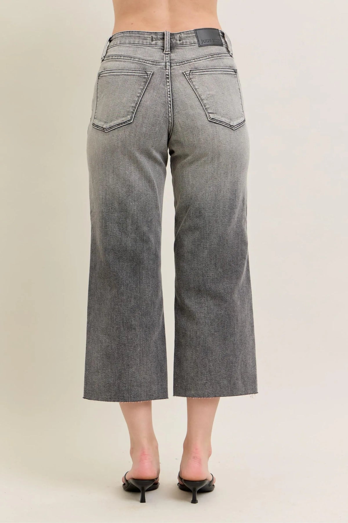 Judy Blue Full Size Wide Leg Capris Jeans Plus Size - Ladyez