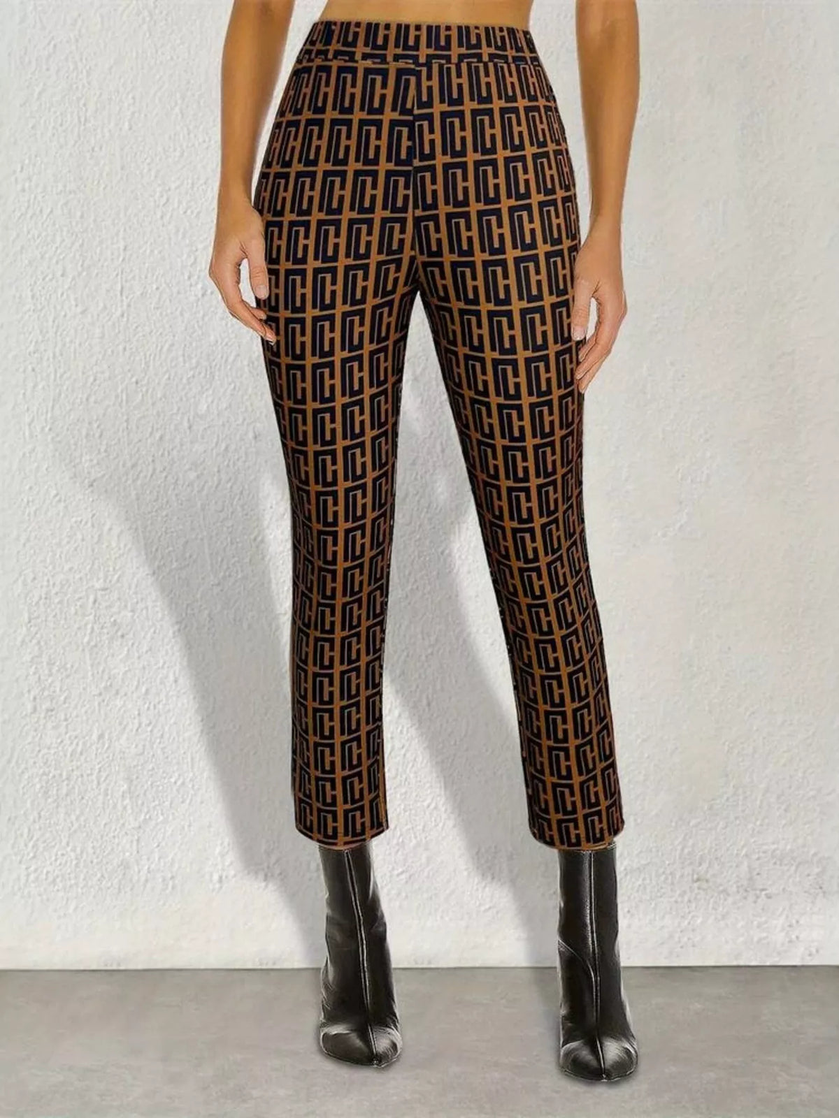 Geometric Pattern Slim-Fit Cropped Pants
