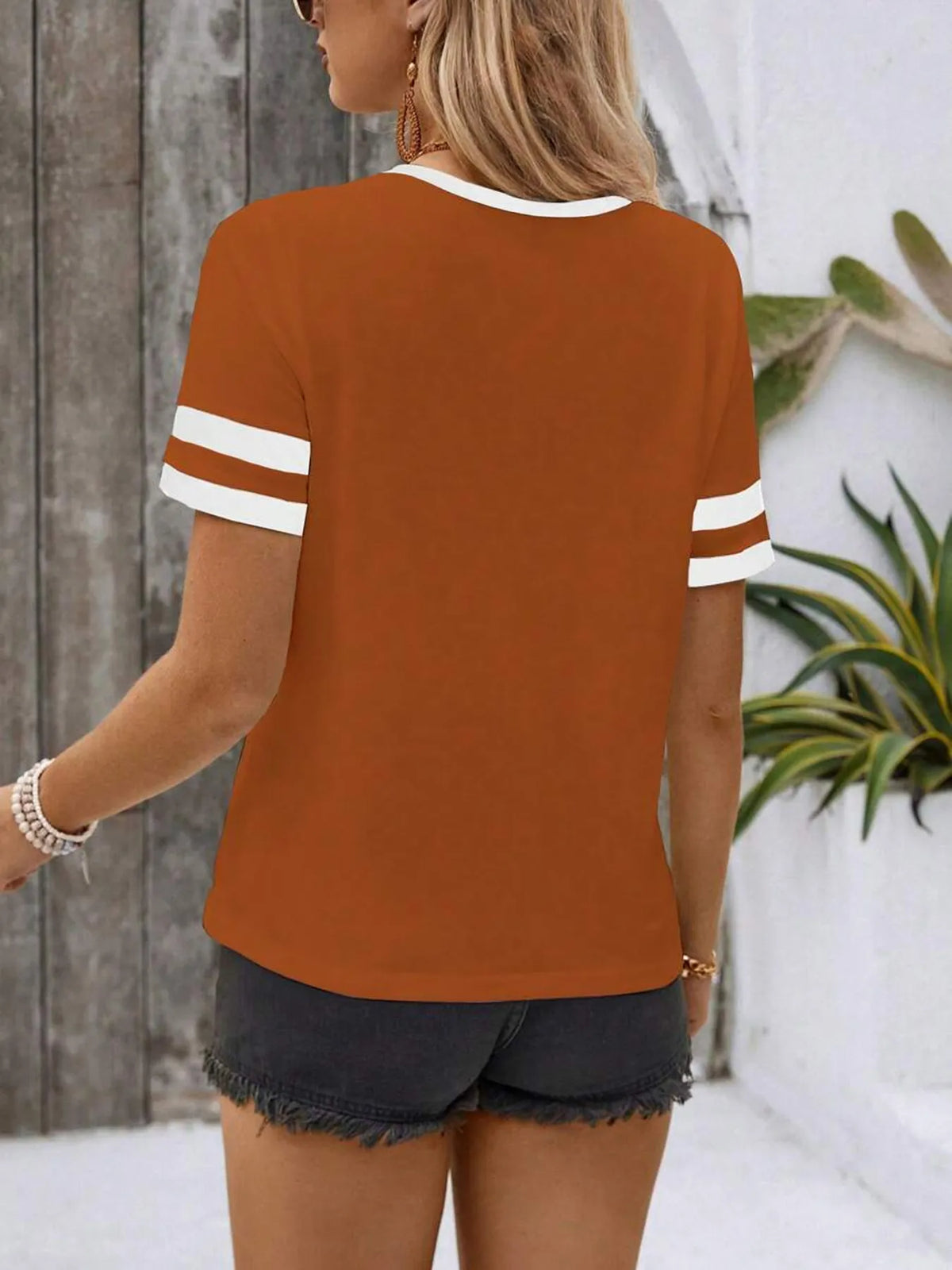 Striped Short Sleeve Half Zip Top - Ladyez