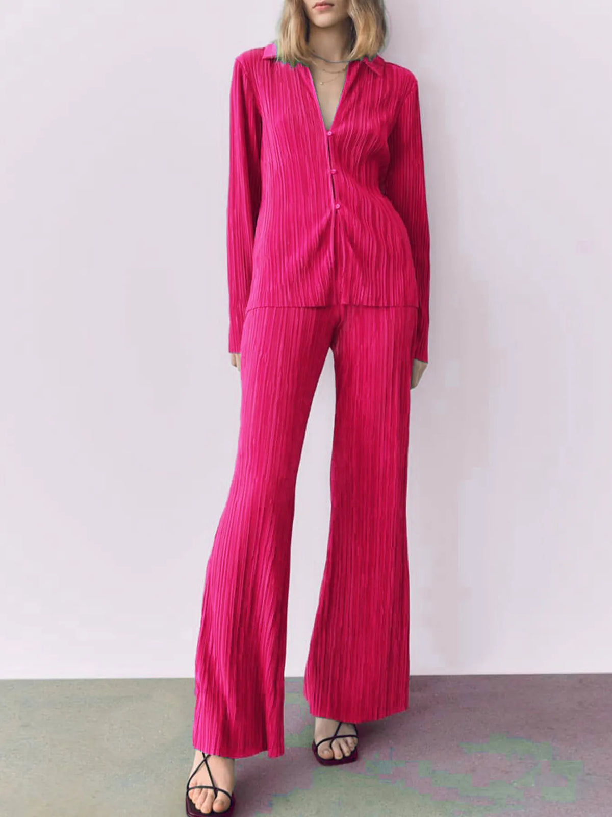 Texture Long Sleeve Top and Pants Lounge Set - Ladyez