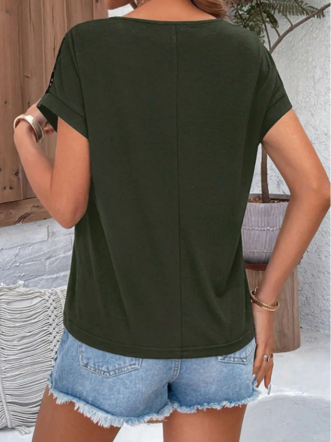 Lace Round Neck Short Sleeve T-Shirt - Ladyez