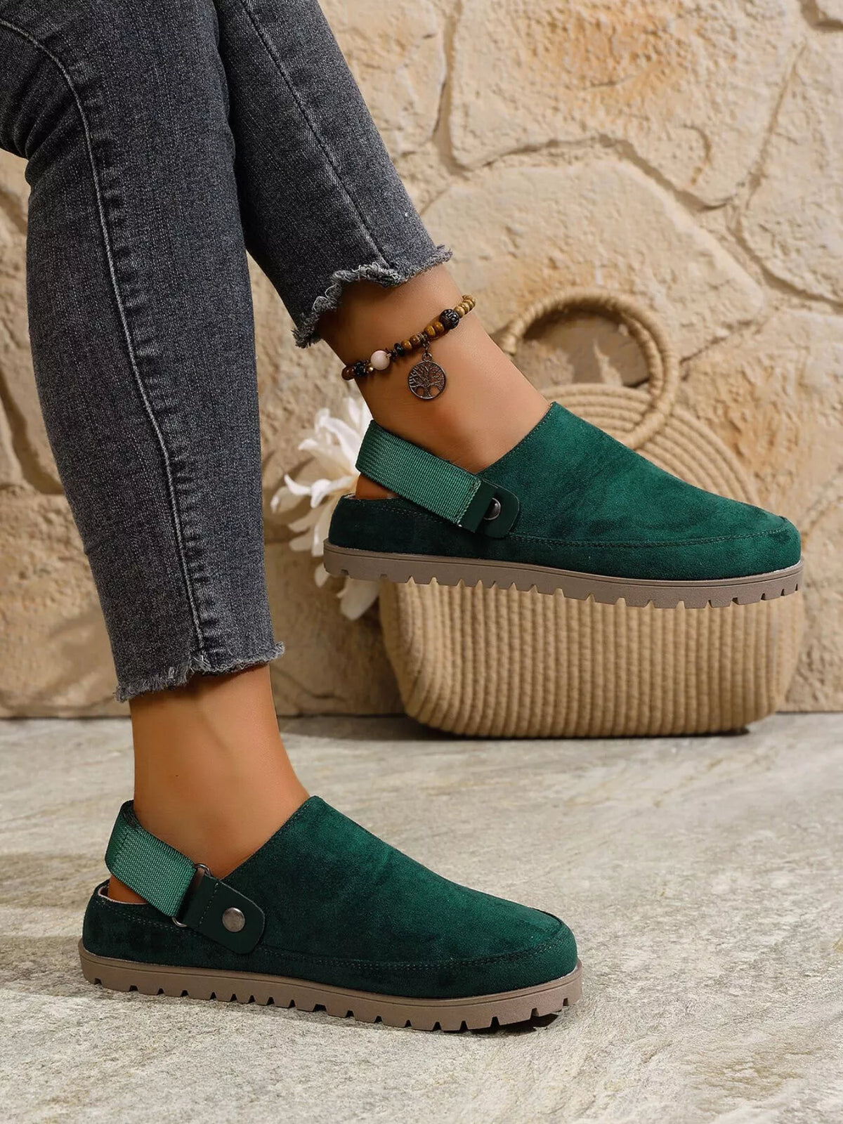 Round Toe Flats Slip-Ons