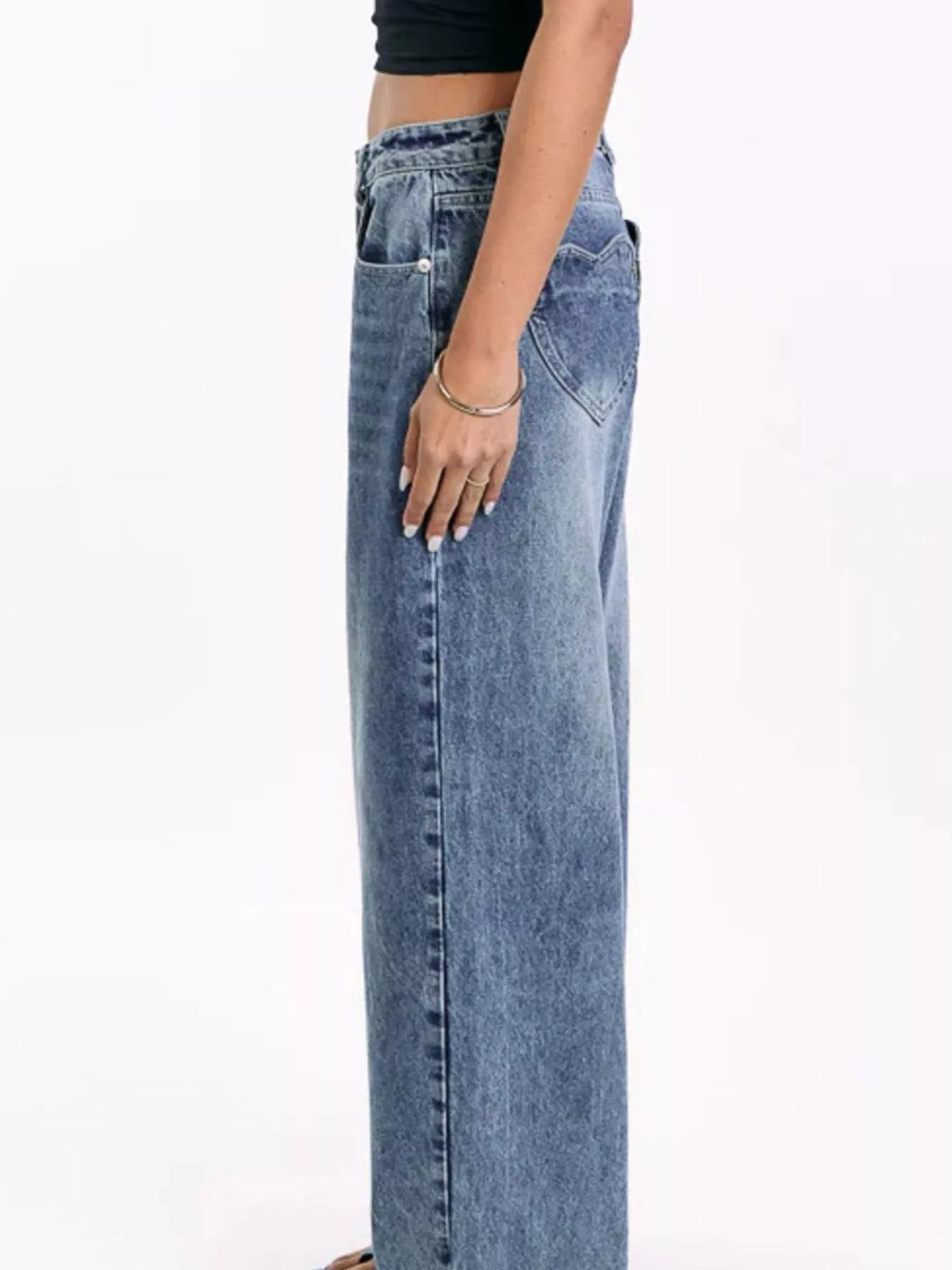 Pocketed Wide leg Jeans