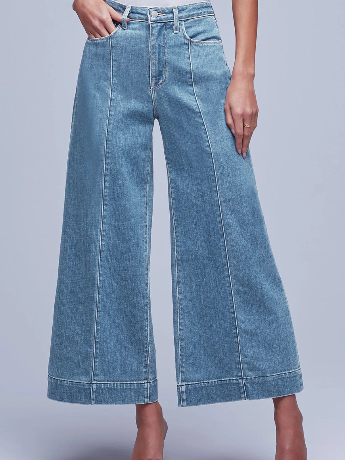 Seam Detail Flared Bottom Ankle Length Jeans - Ladyez