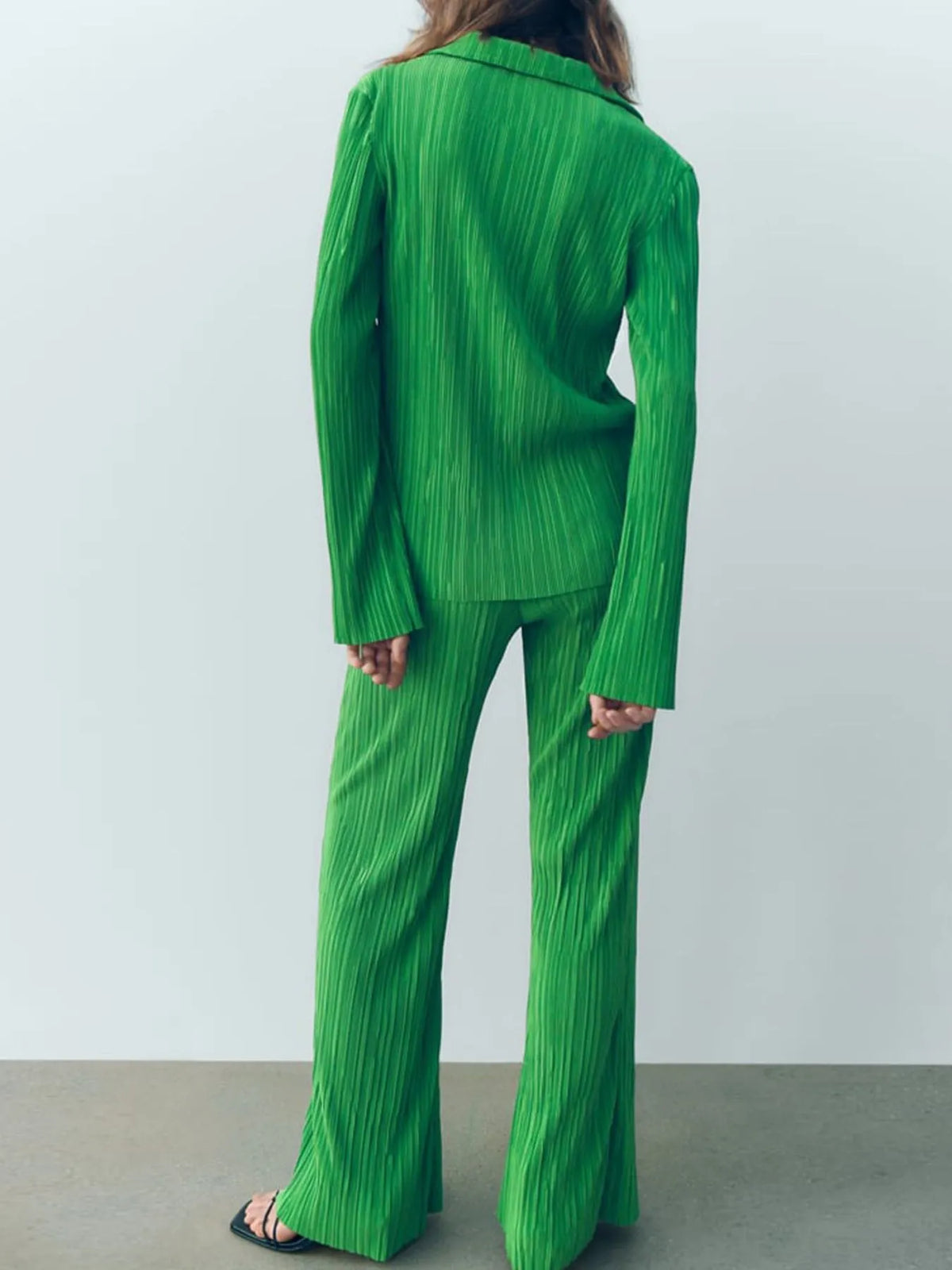 Texture Long Sleeve Top and Pants Lounge Set - Ladyez