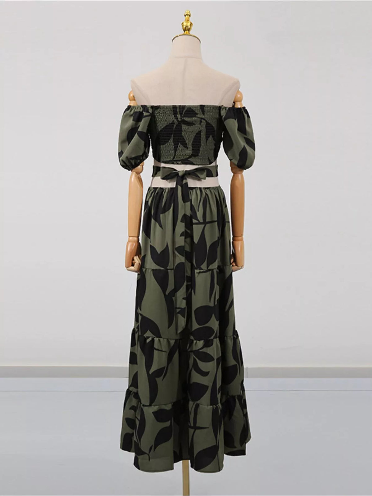 Off-Shoulder Cutout Leaf Print Maxi Dress